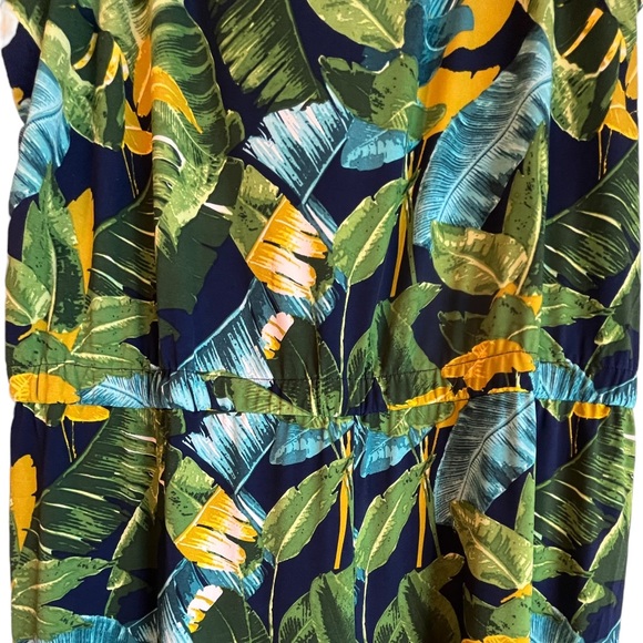 G.I.L.l. Pull-On Elastic-Waist Wide Leg Jumpsuit with Slits, Tropical Print | 1X - Picture 5 of 10